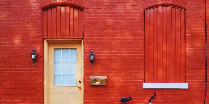 精德微米级精密加工技术：半导体零部件制造的基石与未来